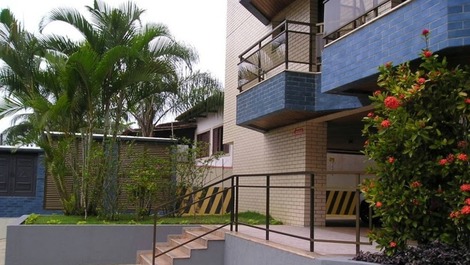 UBATUBA-P. AMPLIO, AMPLIO PENTHOUSE, CÓMODO 3 DORMITORIOS.WI-FI - SMART TV