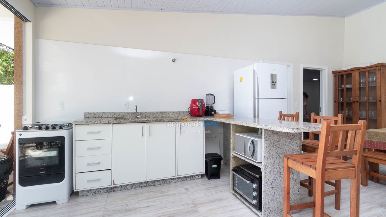 House for vacation rental in Bombinhas (Canto Grande)