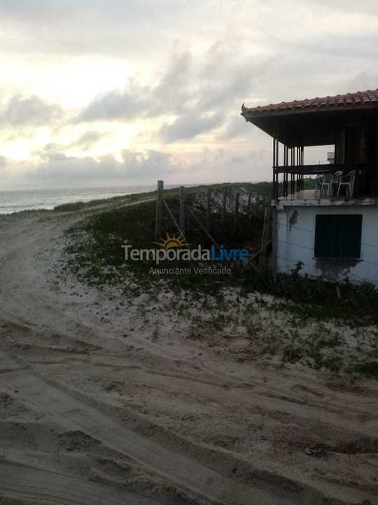 Casa para aluguel de temporada em Arraial do Cabo (Figueira)