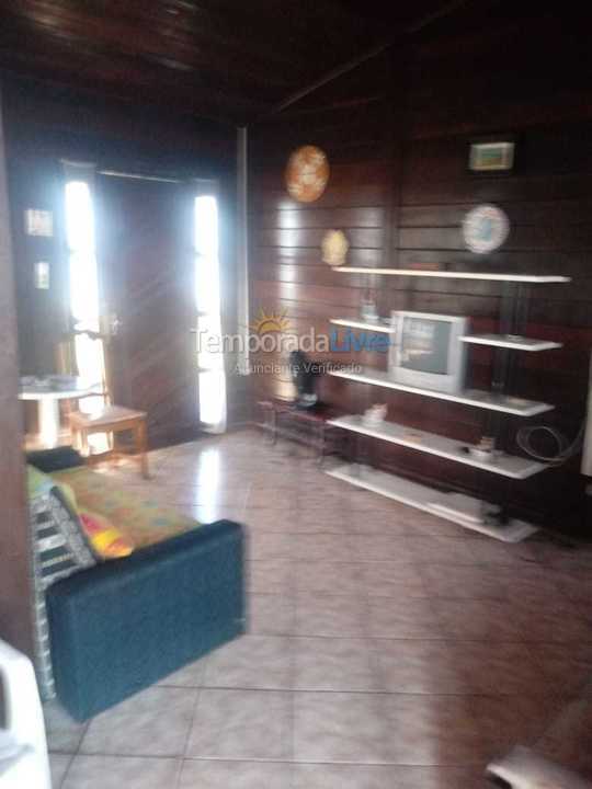 Casa para aluguel de temporada em Arraial do Cabo (Figueira)