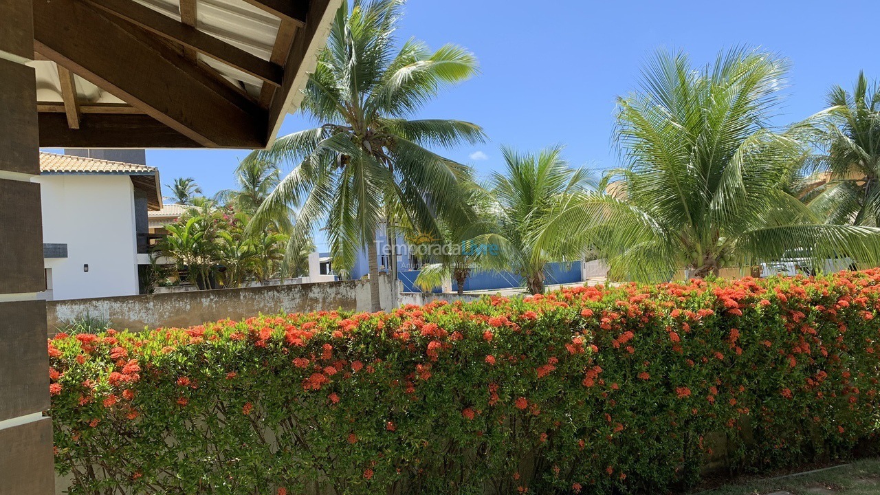 Casa para aluguel de temporada em Camaçari (Praia de Guarajuba)