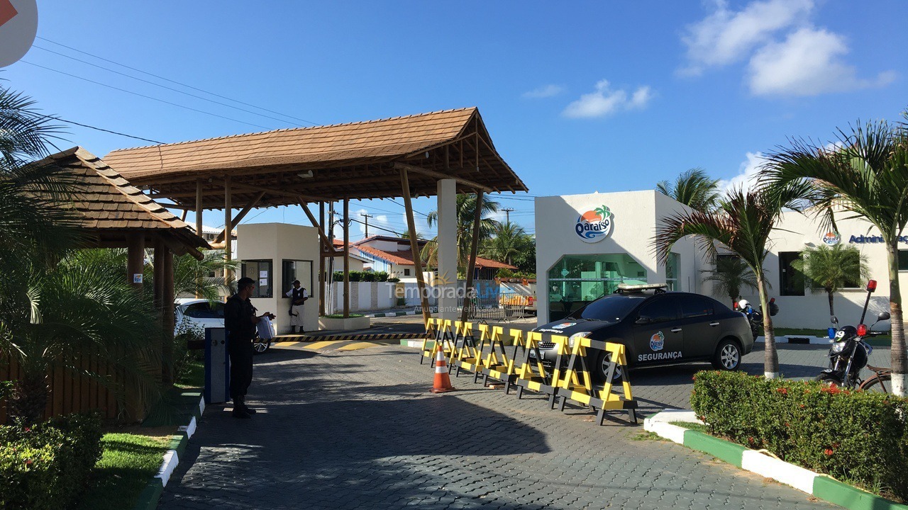 Casa para aluguel de temporada em Camaçari (Praia de Guarajuba)