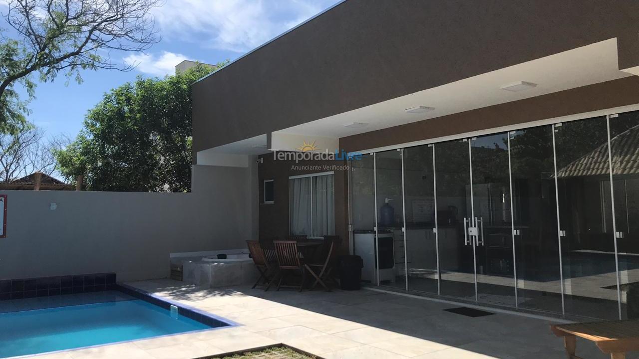 House for vacation rental in Bombinhas (Canto Grande)