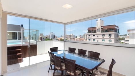 BEAUTIFUL COVERAGE WITH SWIMMING POOL (NEW), IN THE BEACH OF PUMPS