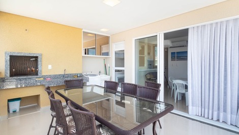 BEAUTIFUL COVERAGE WITH SWIMMING POOL (NEW), IN THE BEACH OF PUMPS