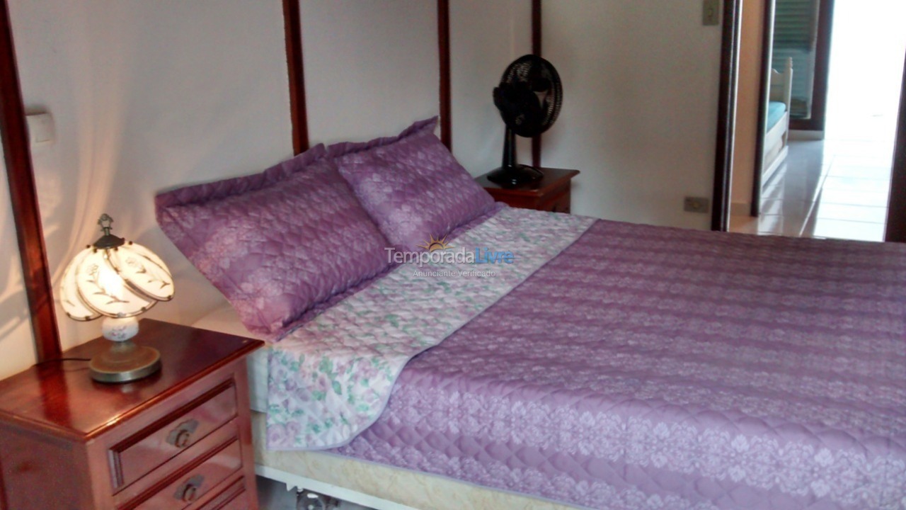 House for vacation rental in Ubatuba (Praia do Lázaro)