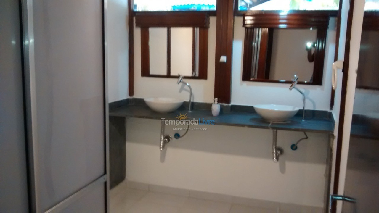 House for vacation rental in Ubatuba (Praia do Lázaro)