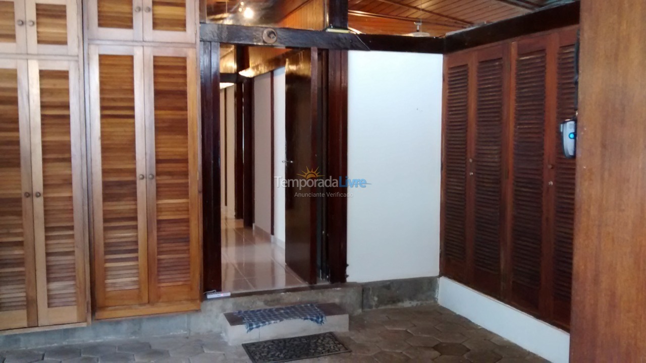 House for vacation rental in Ubatuba (Praia do Lázaro)