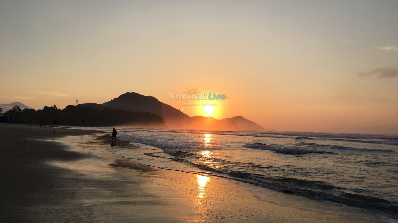 Casa para alquiler de vacaciones em Ubatuba (Praia Grande)