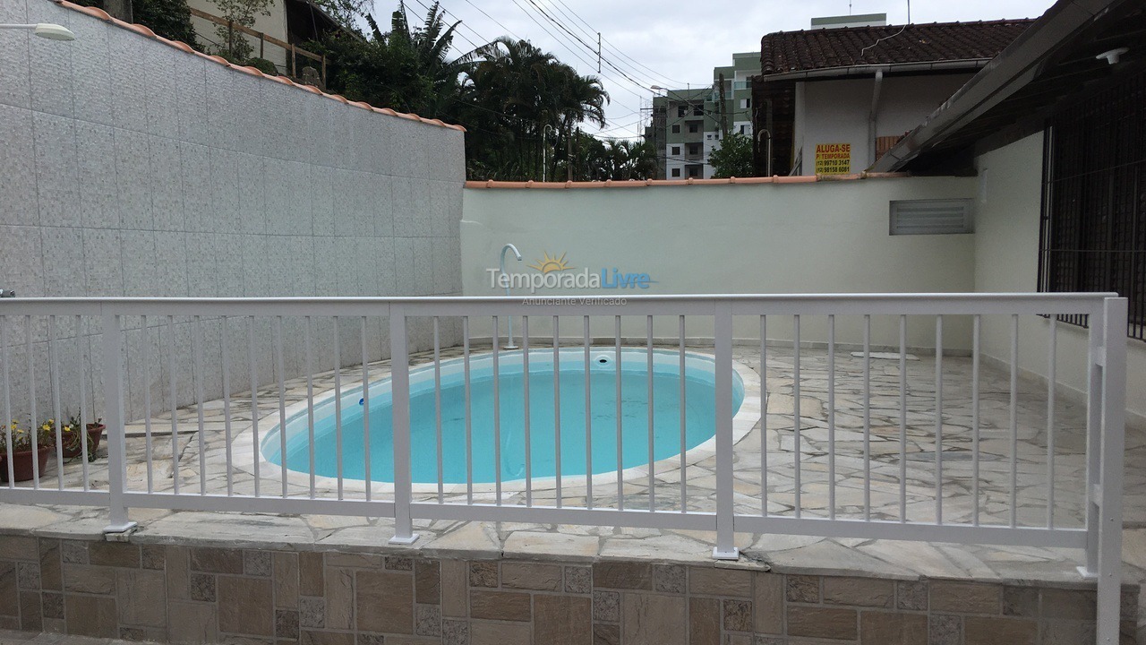 Casa para alquiler de vacaciones em Ubatuba (Praia Grande)