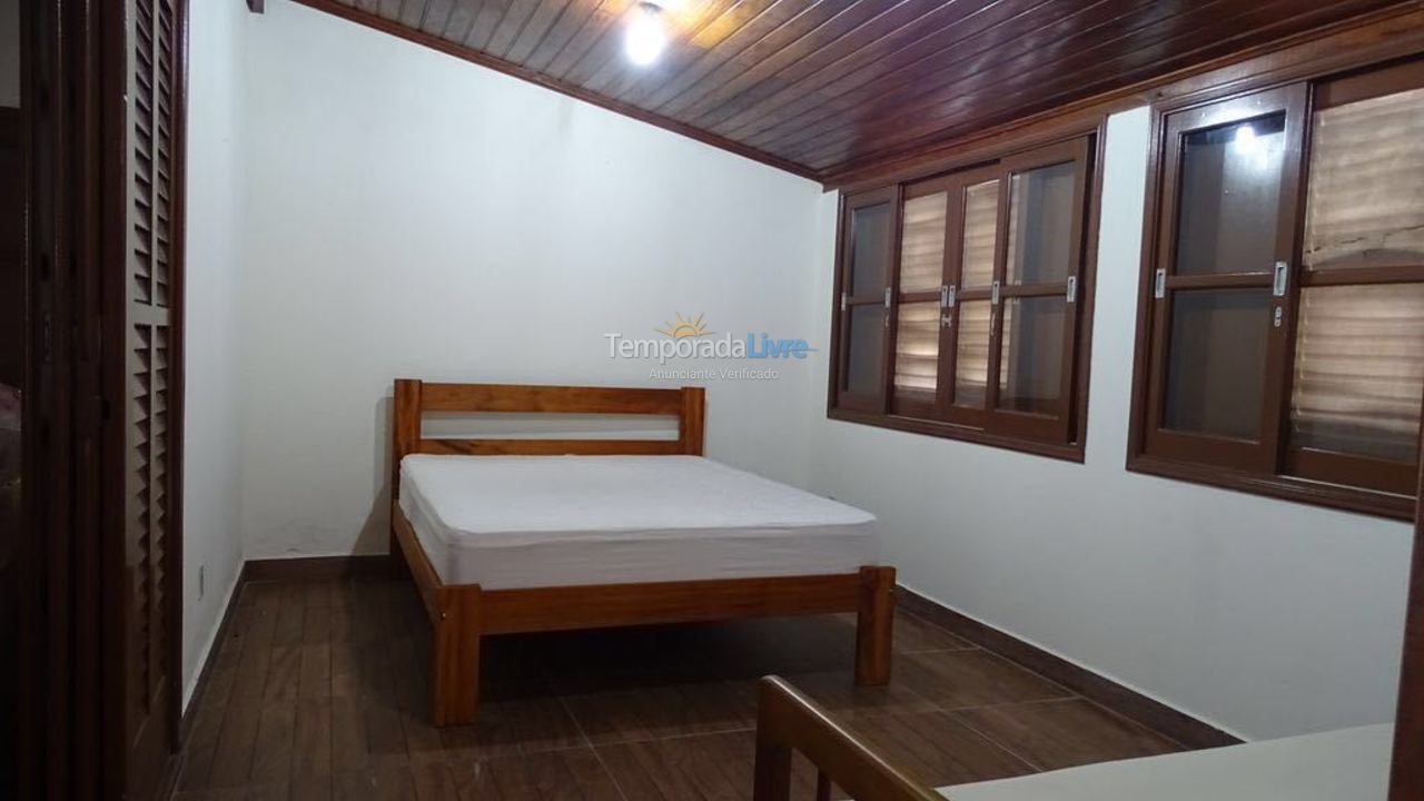 Casa para alquiler de vacaciones em Ubatuba (Praia Grande)