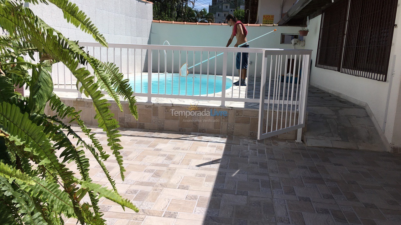 Casa para alquiler de vacaciones em Ubatuba (Praia Grande)