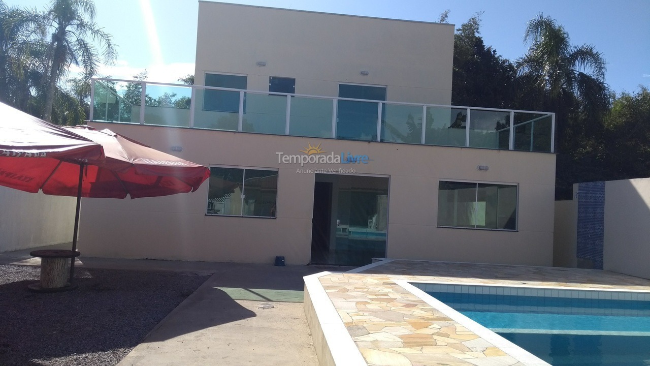 Casa para alquiler de vacaciones em Peruíbe (Balneario Maria Helena Novaes)