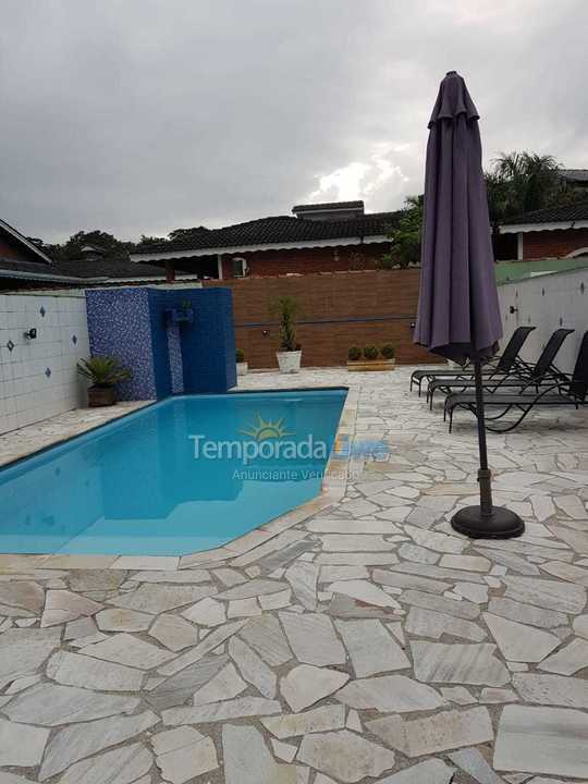 Casa para aluguel de temporada em Bertioga (Boraceia)