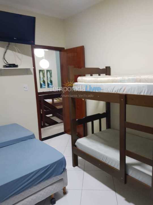 Casa para aluguel de temporada em Bertioga (Boraceia)