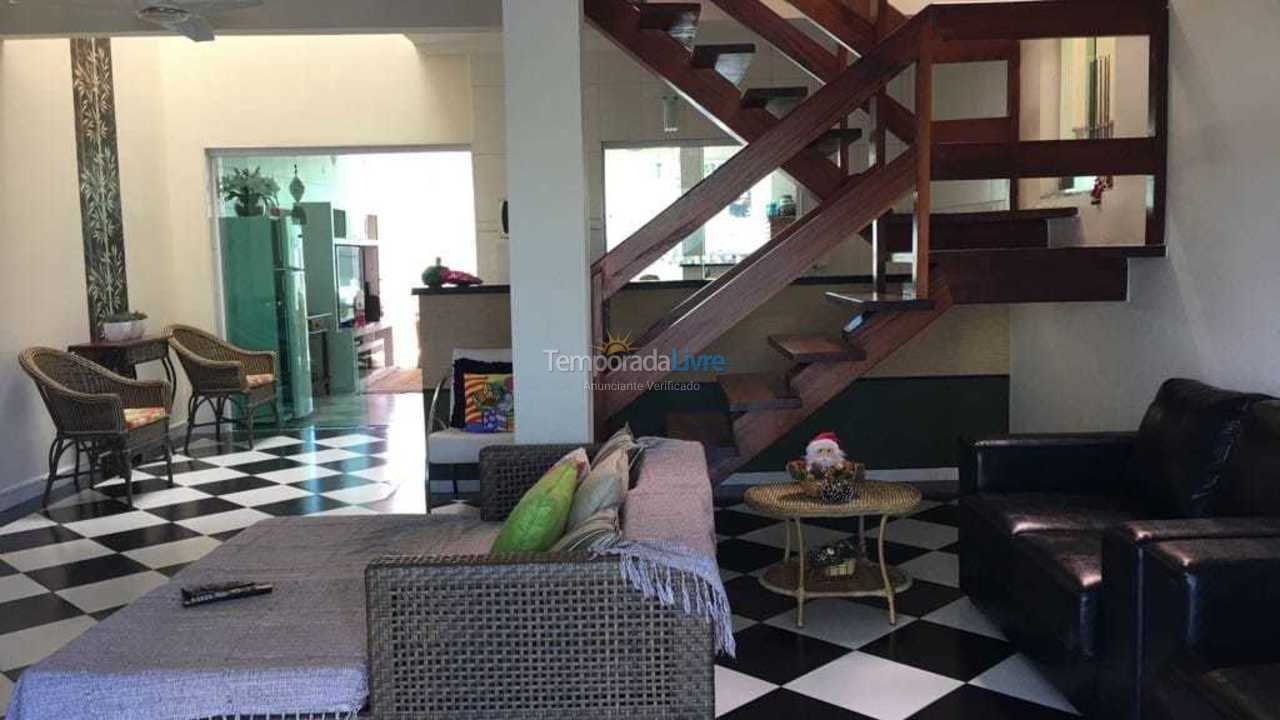 Casa para aluguel de temporada em Bertioga (Boraceia)
