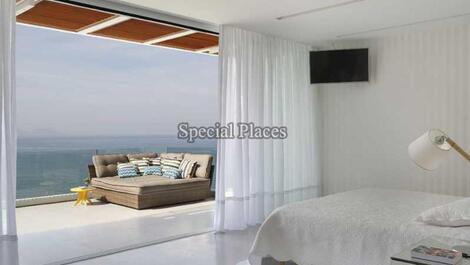 MEJOR CASA EN JOÁ CASA MODERNA FRENTE AL MAR JOATINGA/JOÁ