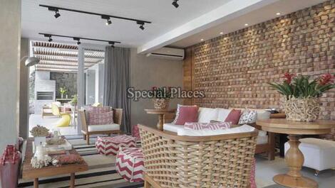 MEJOR CASA EN JOÁ CASA MODERNA FRENTE AL MAR JOATINGA/JOÁ