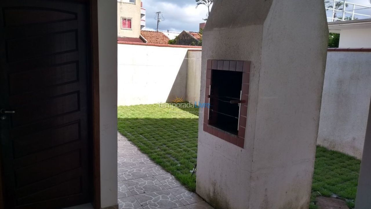 House for vacation rental in Guaratuba (Brejatuba)