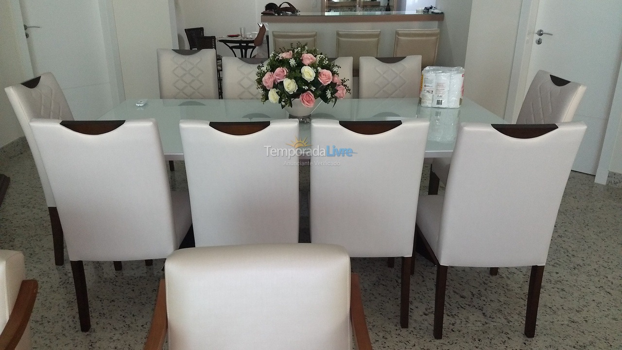 Apartment for vacation rental in Itapema (Meia Praia)