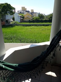 Excellent townhouse on Praia dos Ingleses, corner of the Seagulls!