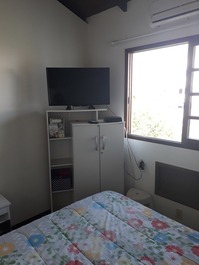 Excellent townhouse on Praia dos Ingleses, corner of the Seagulls!