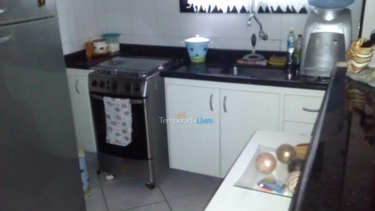 Apartamento para aluguel de temporada em Praia Grande (Guilhermina)