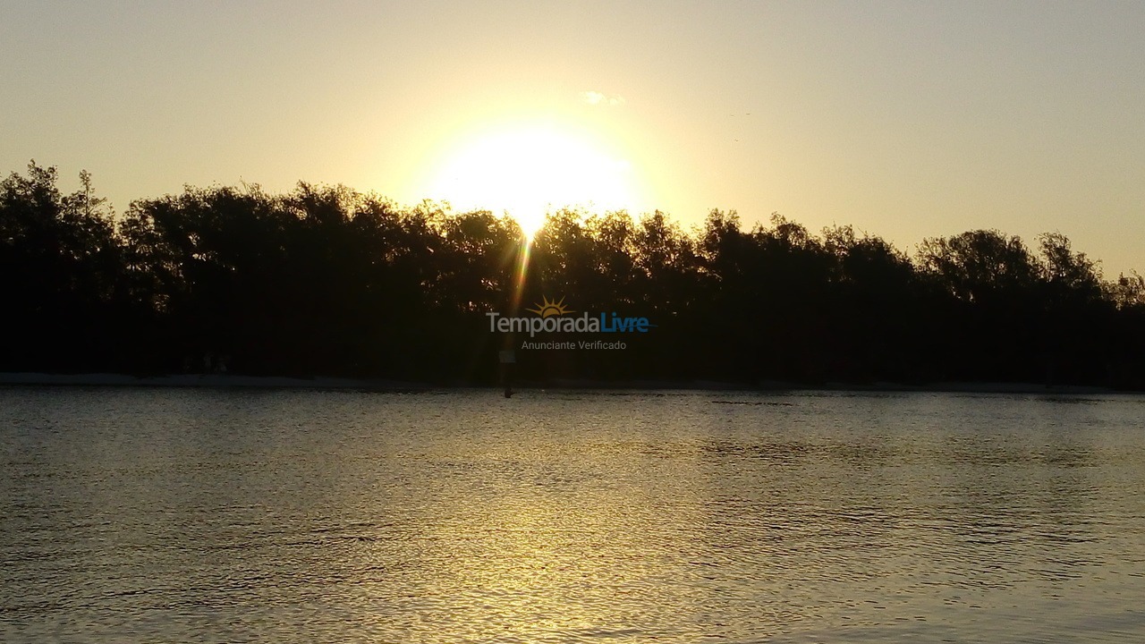 Casa para alquiler de vacaciones em Cabo Frio (Peró)