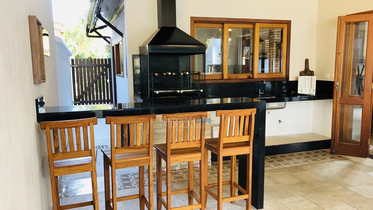 Casa para aluguel de temporada em Bertioga (Condominio Morada da Praia)