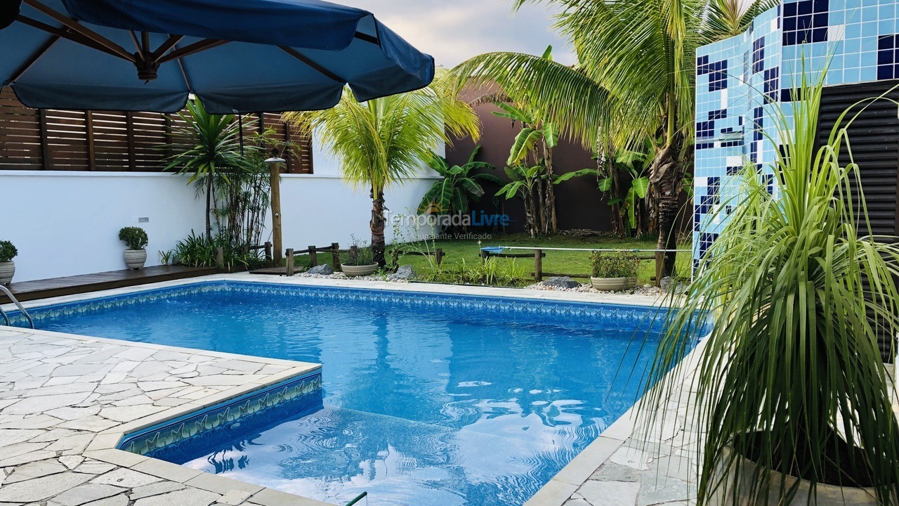 Casa para aluguel de temporada em Bertioga (Condominio Morada da Praia)