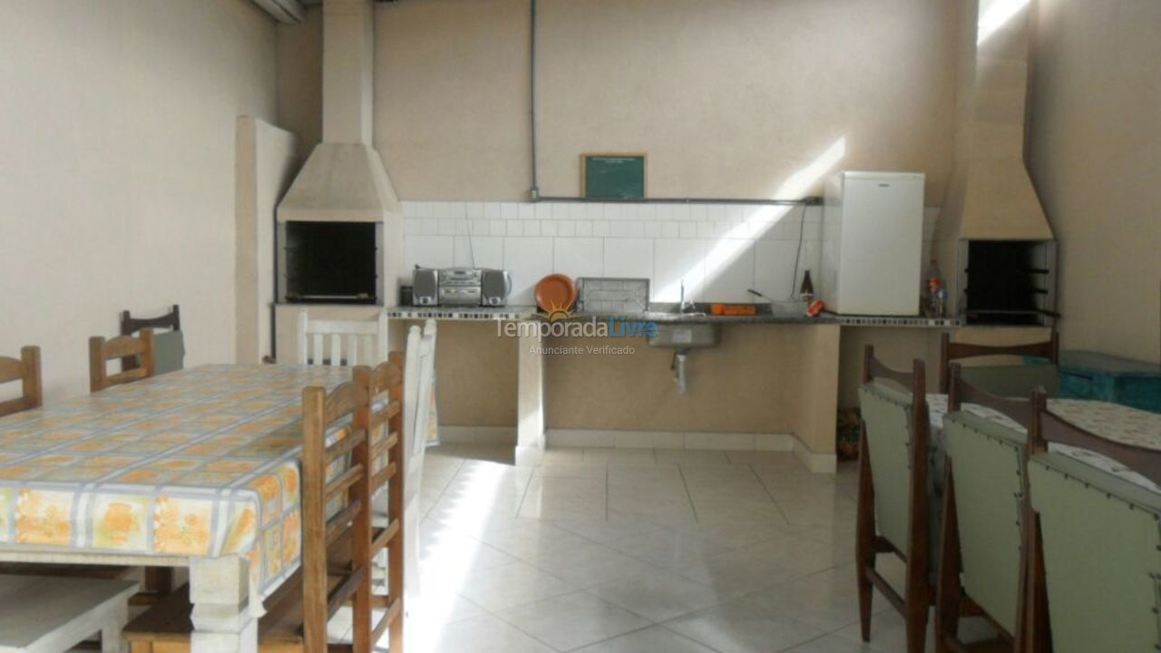 Apartamento para alquiler de vacaciones em Ubatuba (Praia Grande)