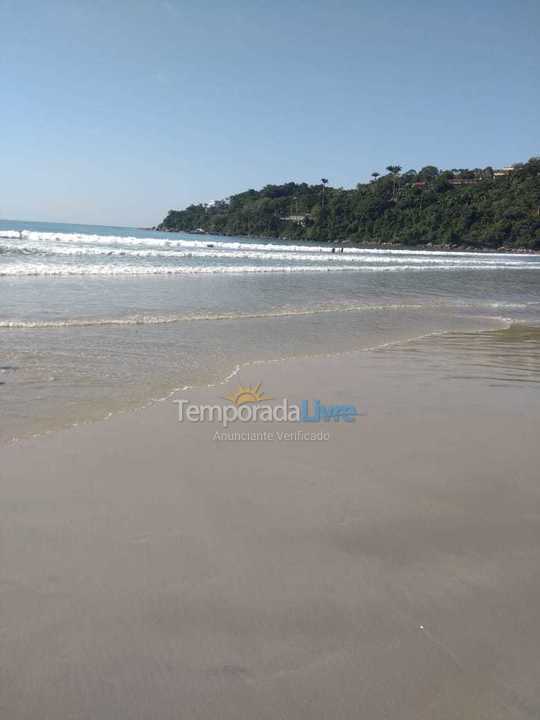 Casa para alquiler de vacaciones em Ubatuba (Praia das Toninhas)