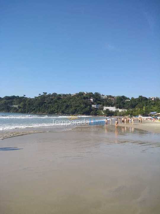 Casa para alquiler de vacaciones em Ubatuba (Praia das Toninhas)