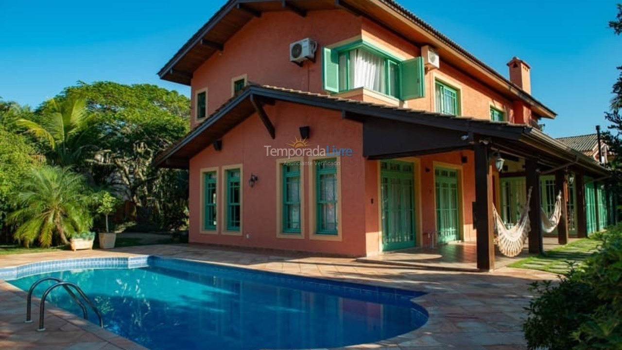 Casa para aluguel de temporada em Florianópolis (Barra da Lagoa)