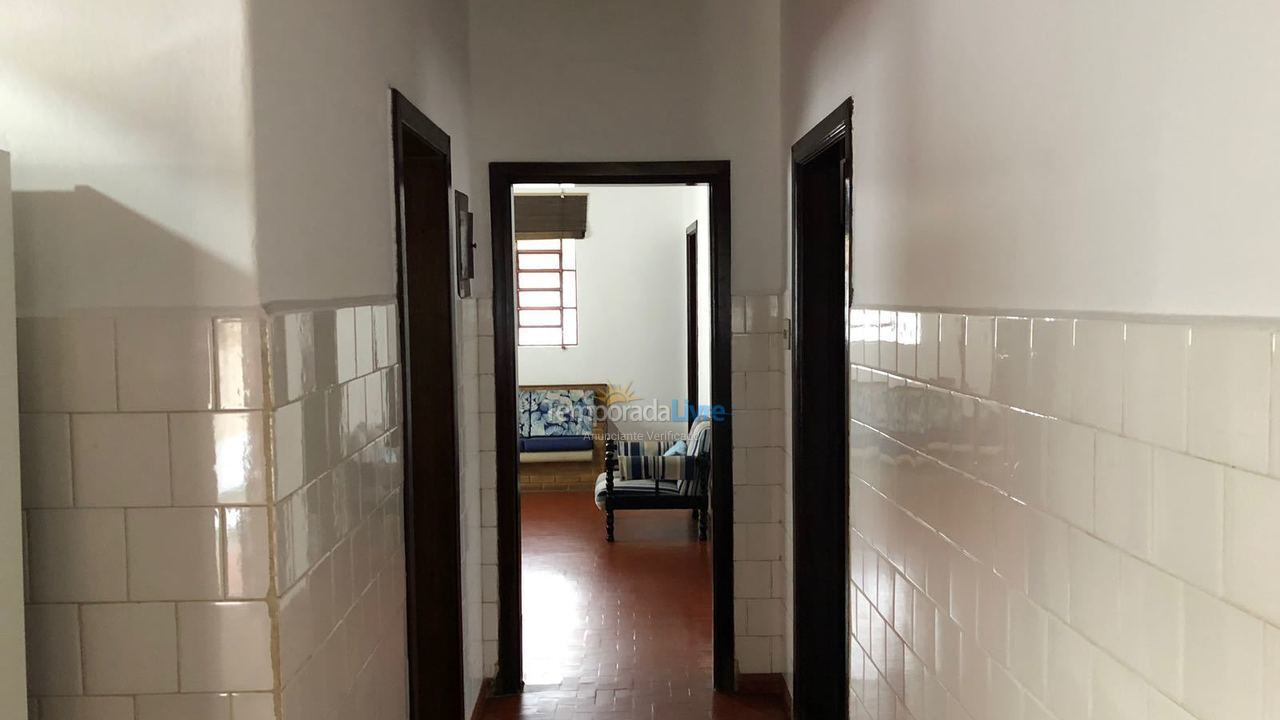 Casa para alquiler de vacaciones em Ubatuba (Enseada)