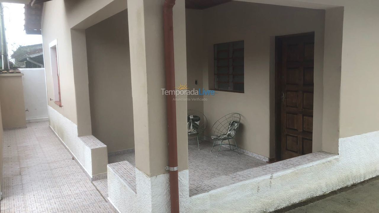 Casa para alquiler de vacaciones em Ubatuba (Enseada)