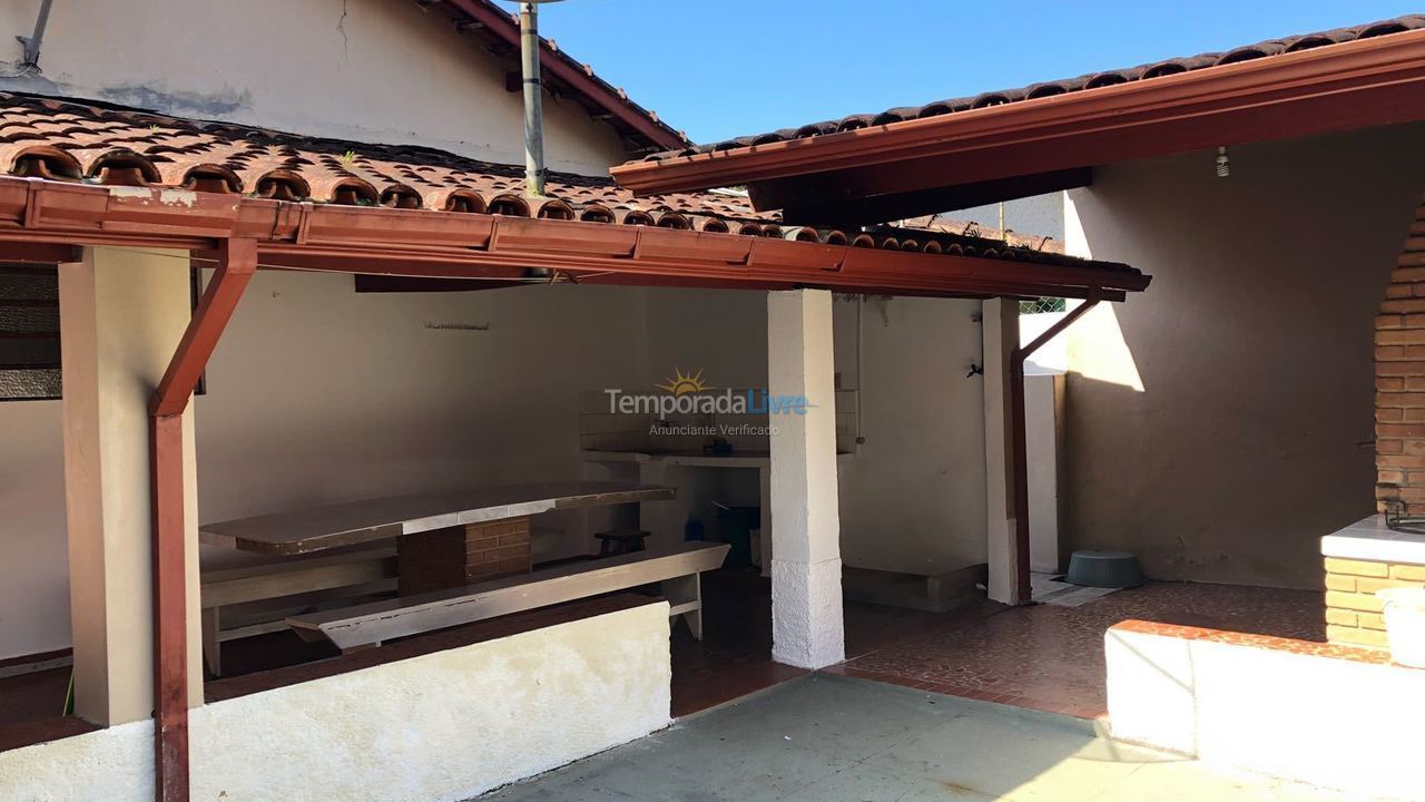 Casa para alquiler de vacaciones em Ubatuba (Enseada)