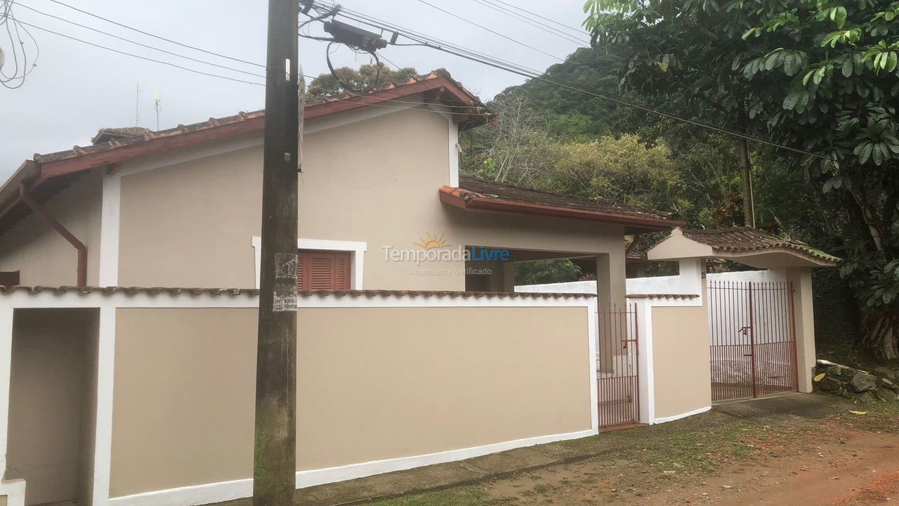 Casa para alquiler de vacaciones em Ubatuba (Enseada)