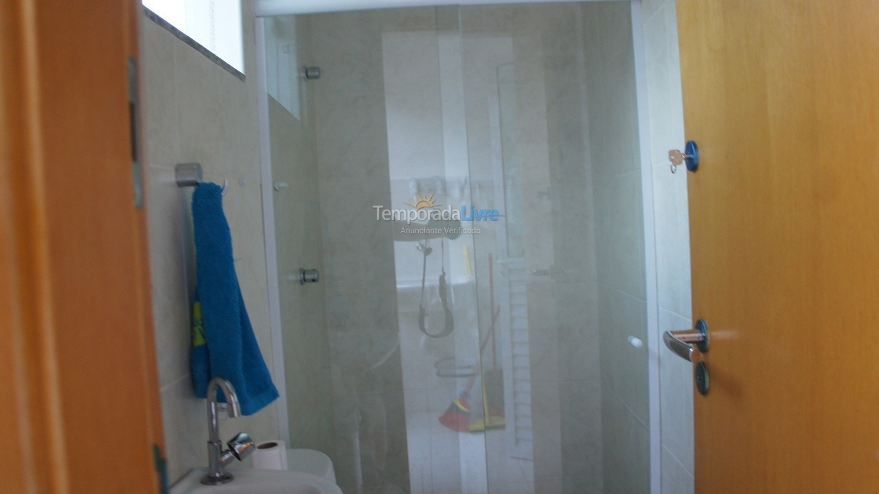 Apartamento para aluguel de temporada em Mata de São João (Imbassaí)