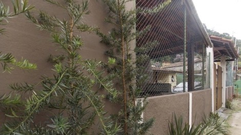 Lateral externa da casa