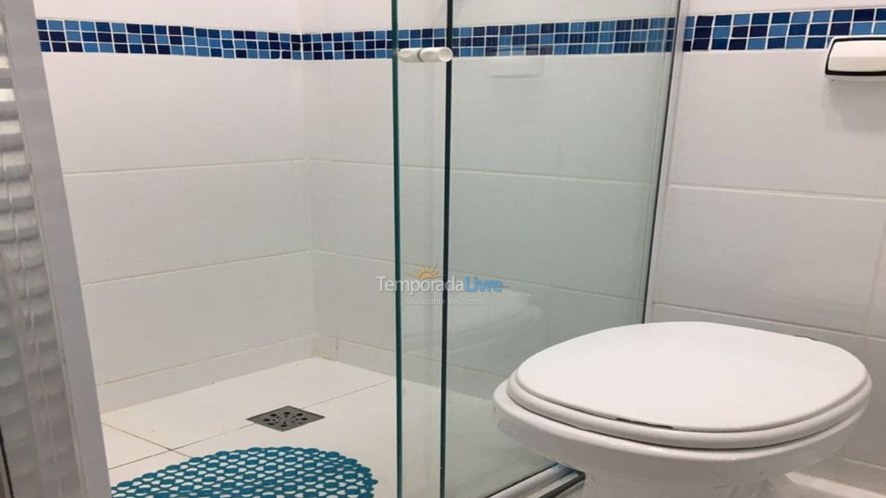 Apartamento para aluguel de temporada em Guarujá (Pitangueiras)