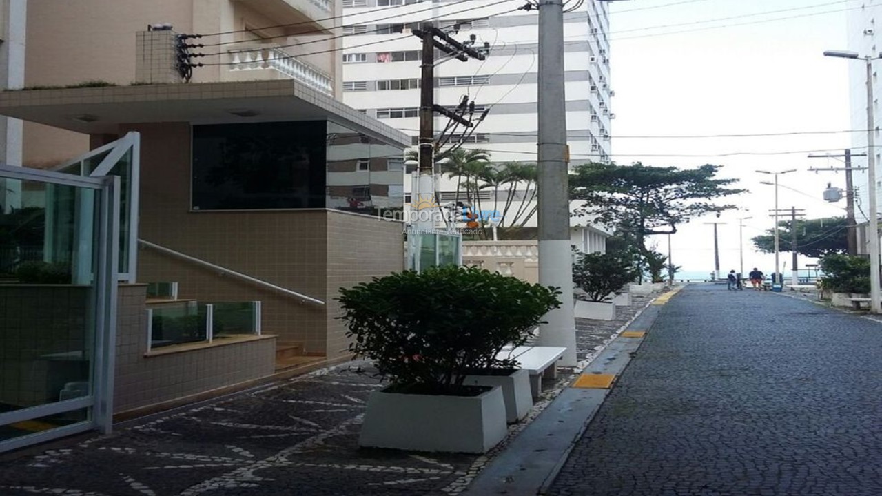 Apartamento para aluguel de temporada em Guarujá (Pitangueiras)