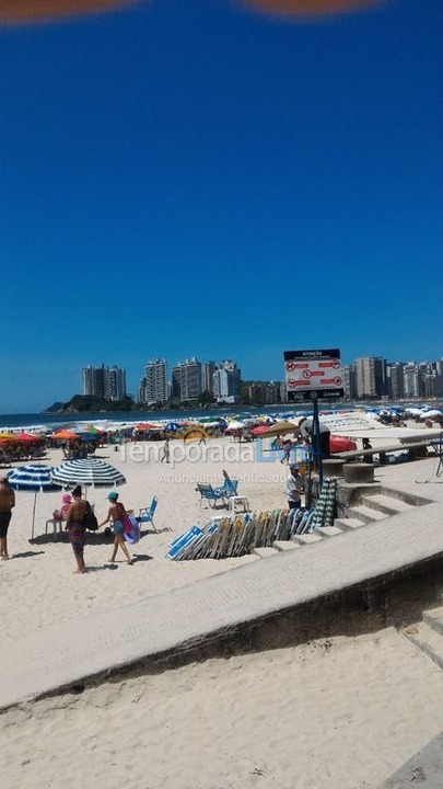 Apartamento para aluguel de temporada em Guarujá (Pitangueiras)