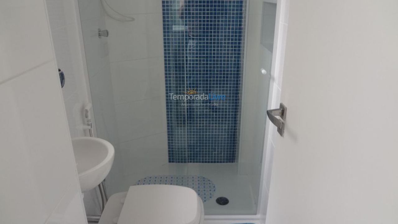 Apartamento para aluguel de temporada em Guarujá (Pitangueiras)