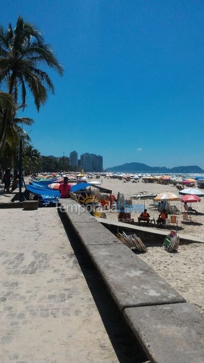 Apartamento para aluguel de temporada em Guarujá (Pitangueiras)