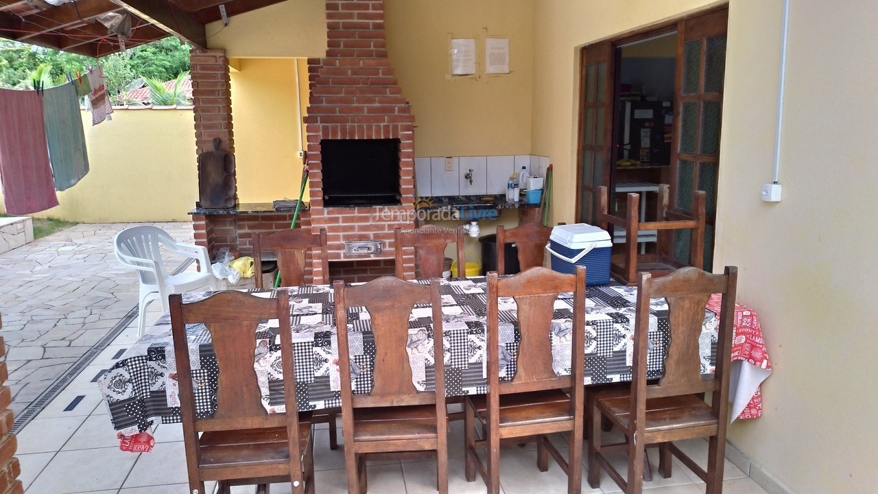 House for vacation rental in Bertioga (Condominio Morada da Praia)