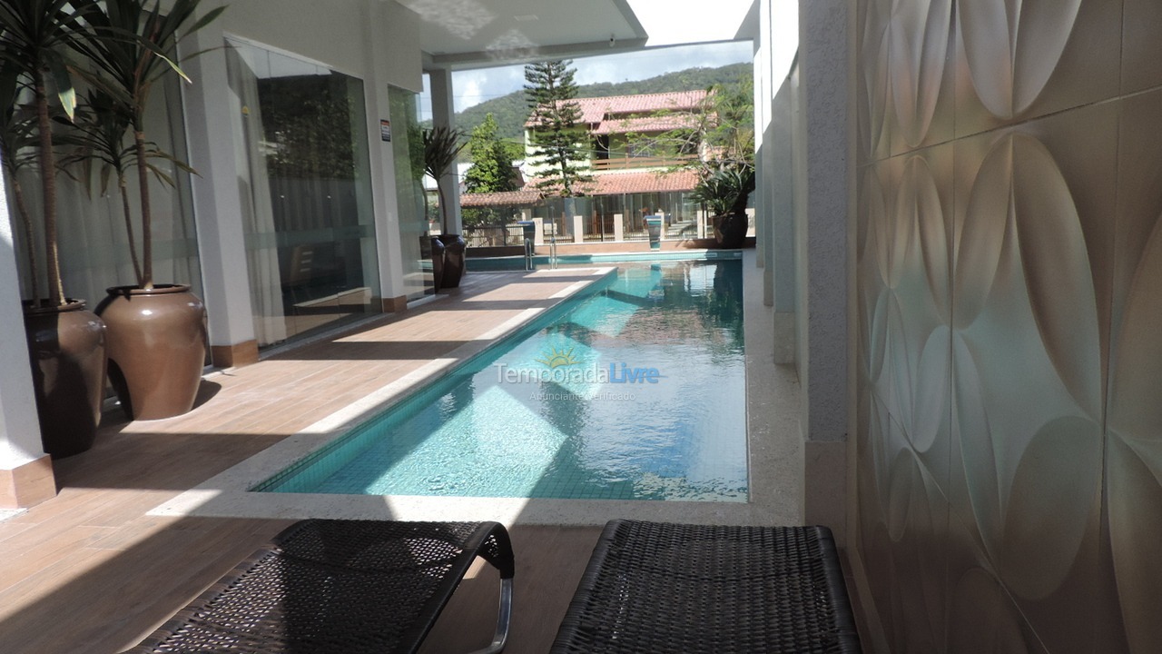 Apartment for vacation rental in Bombinhas (Mariscal)