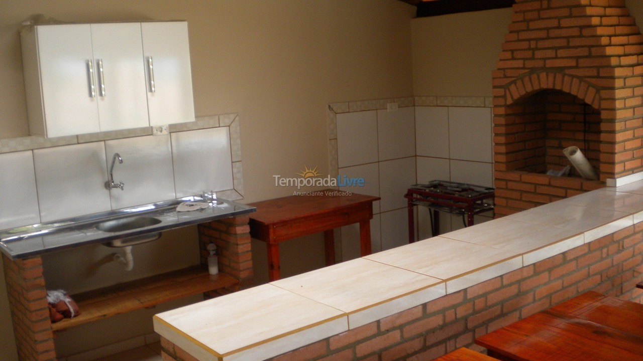 Granja para alquiler de vacaciones em Corumbataí (Joemilso)