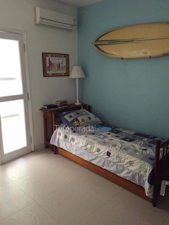 Casa para aluguel de temporada em São Sebastião (Juquehy)