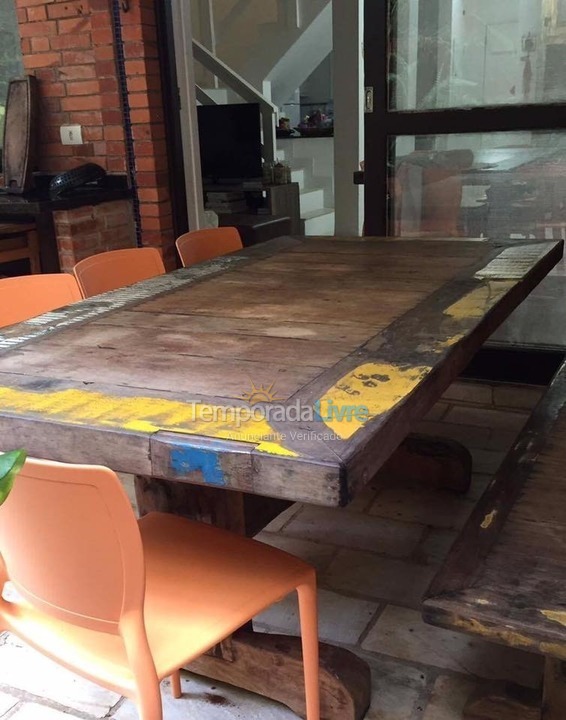 Casa para aluguel de temporada em São Sebastião (Juquehy)